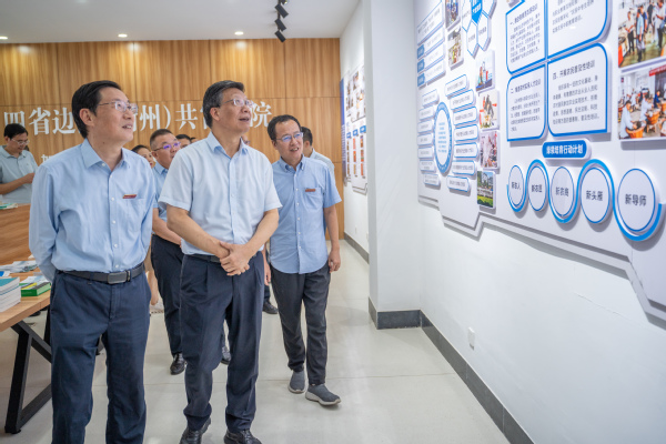 省人大常委会委员、教科文卫委员...